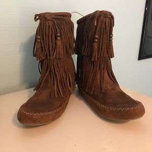 Never worn suede fringe boots size 9
